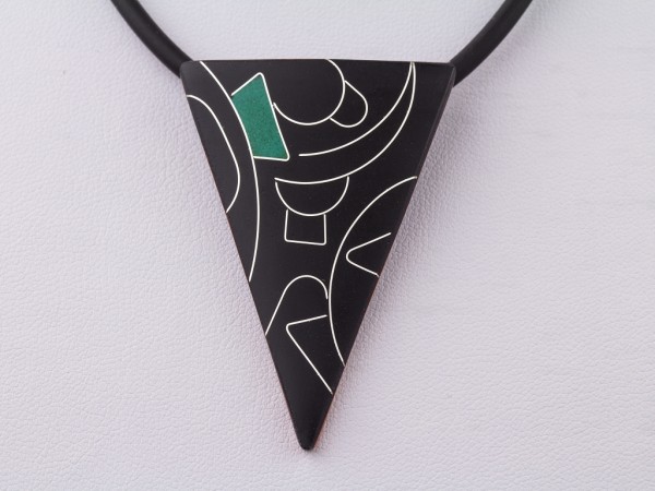 Emaille - Kettenanhänger Black Dreieck Schwarz Türkisgrün